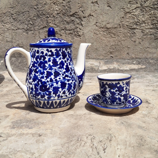 Blue Flower Tea Set - Image 4